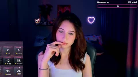 Snapshot of keti_moon chatting on 10/07/25, 04:26 Keti 3 online show from 10/07/25, 04:26