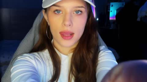 ketlinrous online show from 02/06/25, 01:43