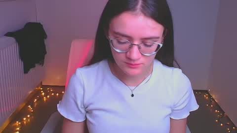 Ketrin online show from 12/19/24, 10:32