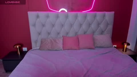 KatrinaKetrin online show from 09/19/25, 01:29