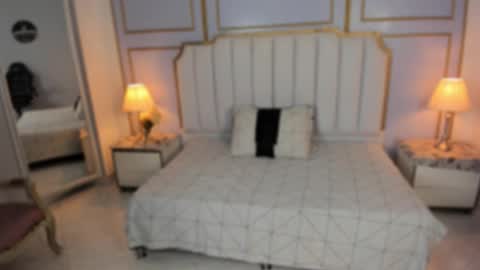 Kety online show from 10/28/25, 07:27