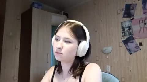 Snapshot of keturahdrayton chatting on 07/10/26, 04:42 Eva online show from 07/10/26, 04:42