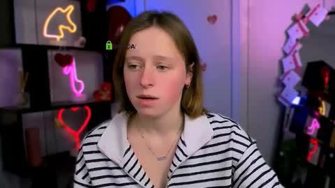 keuli_li online show from 02/11/26, 05:56