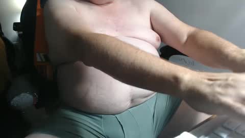 kev92569 online show from 09/23/25, 12:13