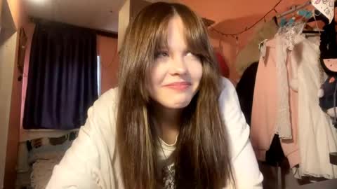 Lina online show from 04/16/26, 06:36