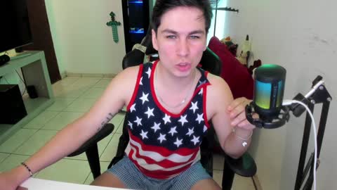 Snapshot of kevin873s chatting on 12/26/24, 11:57 Kevin online show from 12/26/24, 11:57