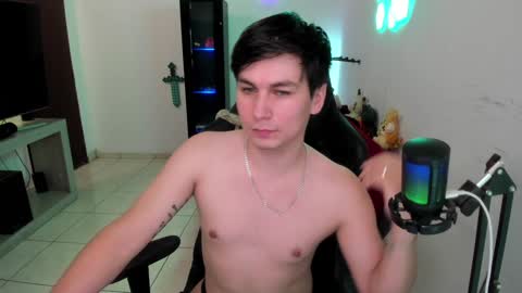 Snapshot of kevin873s chatting on 01/16/25, 12:02 Kevin online show from 01/16/25, 12:02