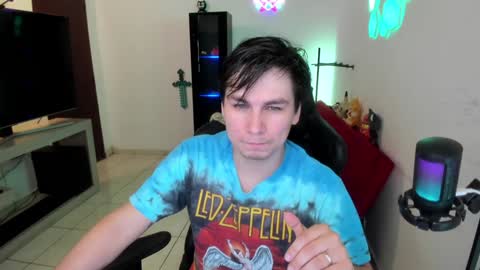 Snapshot of kevin873s chatting on 01/28/25, 11:50 Kevin online show from 01/28/25, 11:50