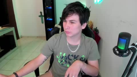 Snapshot of kevin873s chatting on 02/13/25, 11:47 Kevin online show from 02/13/25, 11:47