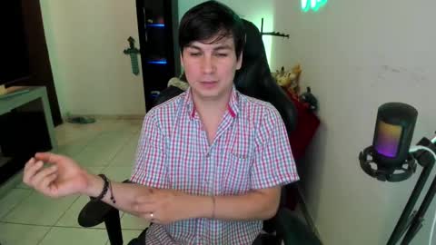 Snapshot of kevin873s chatting on 02/15/25, 11:58 Kevin online show from 02/15/25, 11:58