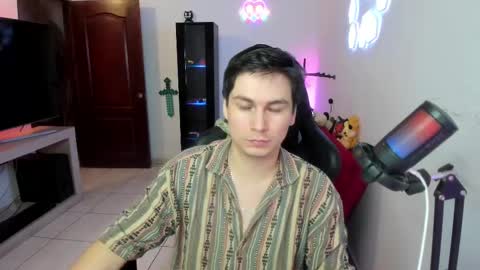 Snapshot of kevin873s chatting on 03/09/25, 12:00 Kevin online show from 03/09/25, 12:00