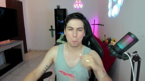 Snapshot of kevin873s chatting on 03/11/25, 11:59 Kevin online show from 03/11/25, 11:59