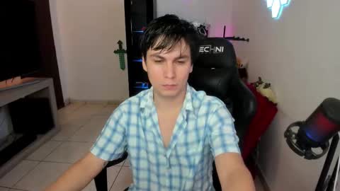 Snapshot of kevin873s chatting on 09/09/25, 11:26 Kevin online show from 09/09/25, 11:26