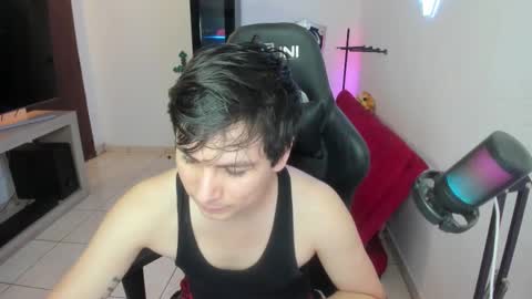 Snapshot of kevin873s chatting on 09/22/25, 11:18 Kevin online show from 09/22/25, 11:18