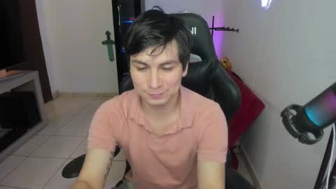 Snapshot of kevin873s chatting on 09/29/25, 11:31 Kevin online show from 09/29/25, 11:31