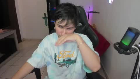 Snapshot of kevin873s chatting on 09/30/25, 11:32 Kevin online show from 09/30/25, 11:32