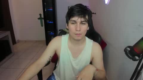 Snapshot of kevin873s chatting on 10/14/25, 11:38 Kevin online show from 10/14/25, 11:38