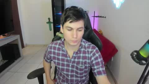 Snapshot of kevin873s chatting on 11/03/25, 11:37 Kevin online show from 11/03/25, 11:37