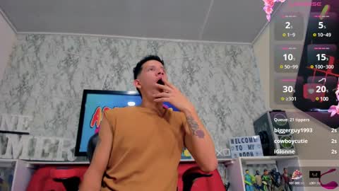 Snapshot of kevin__max_ chatting on 01/15/25, 09:56 Kev online show from 01/15/25, 09:56