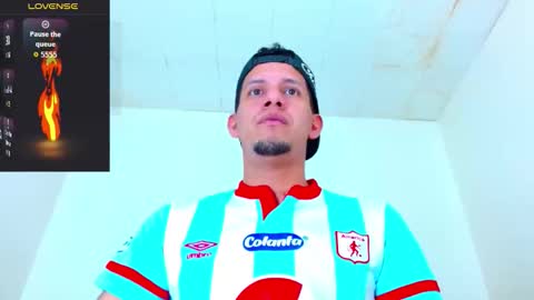 Snapshot of kevin__max_ chatting on 11/03/25, 07:15 Kev online show from 11/03/25, 07:15