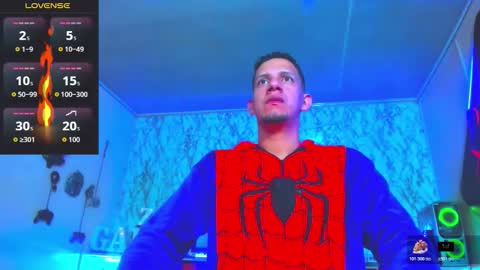 Snapshot of kevin__max_ chatting on 11/24/25, 11:32 Kev online show from 11/24/25, 11:32