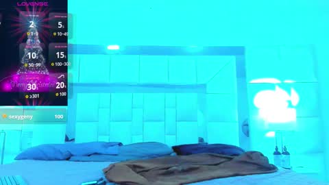 Snapshot of kevin__max_ chatting on 12/15/25, 11:03 Kev online show from 12/15/25, 11:03