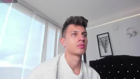 Kevin Ahs online show from 11/13/25, 09:03