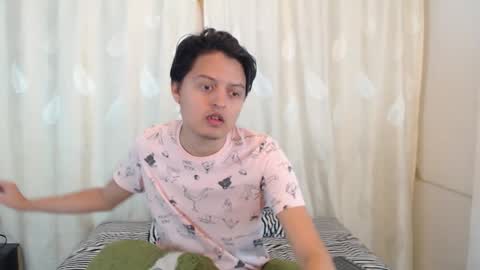 Snapshot of kevin_charless chatting on 02/02/26, 11:09 Kevin online show from 02/02/26, 11:09