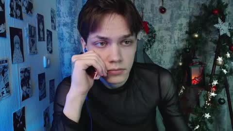 Kevin online show from 12/21/25, 03:46