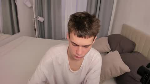 Snapshot of kevin_kess chatting on 11/23/25, 11:10 Ask me online show from 11/23/25, 11:10