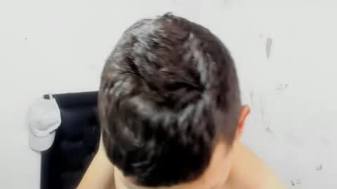 Snapshot of kevinkewma chatting on 09/27/25, 11:59 kevinkewma online show from 09/27/25, 11:59