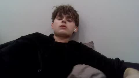 Snapshot of kevinmycroft chatting on 01/17/26, 02:16 kevinmycroft online show from 01/17/26, 02:16