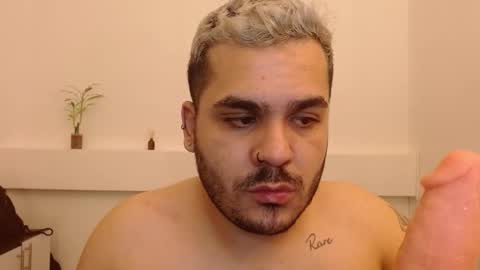 Snapshot of kevinspenser chatting on 11/14/25, 01:32 Kevin Spenser online show from 11/14/25, 01:32