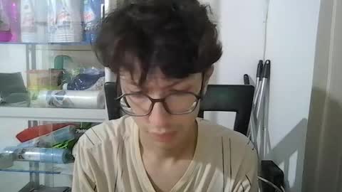 Snapshot of kevintdx chatting on 09/28/25, 04:40 kevintdx online show from 09/28/25, 04:40