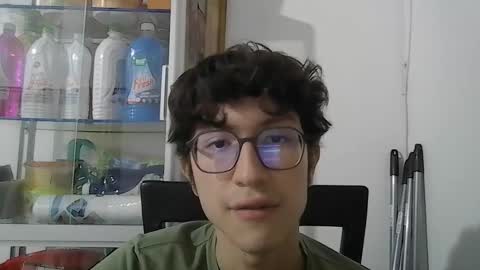 Snapshot of kevintdx chatting on 10/03/25, 04:20 kevintdx online show from 10/03/25, 04:20