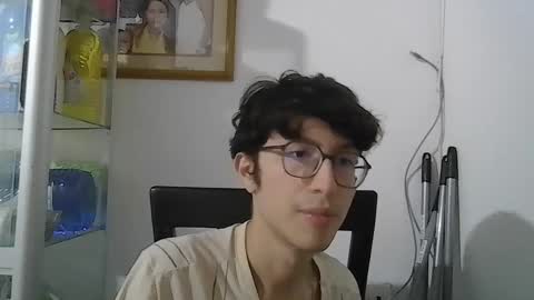 Snapshot of kevintdx chatting on 10/04/25, 03:48 kevintdx online show from 10/04/25, 03:48