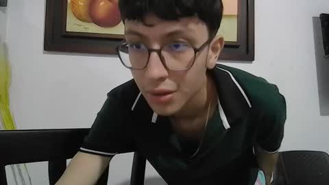 Snapshot of kevintdx chatting on 10/29/25, 02:14 kevintdx online show from 10/29/25, 02:14