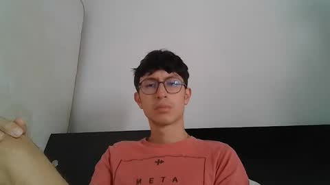 Snapshot of kevintdx chatting on 11/15/25, 09:11 kevintdx online show from 11/15/25, 09:11