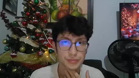 Snapshot of kevintdx chatting on 12/19/25, 03:13 kevintdx online show from 12/19/25, 03:13