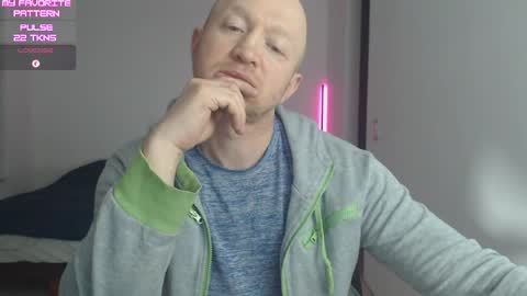 Snapshot of kevintyler69 chatting on 04/11/26, 04:17 Kevin online show from 04/11/26, 04:17