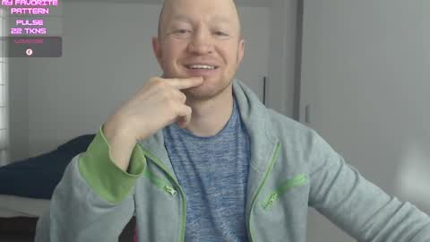 Snapshot of kevintyler69 chatting on 04/11/26, 02:54 Kevin online show from 04/11/26, 02:54
