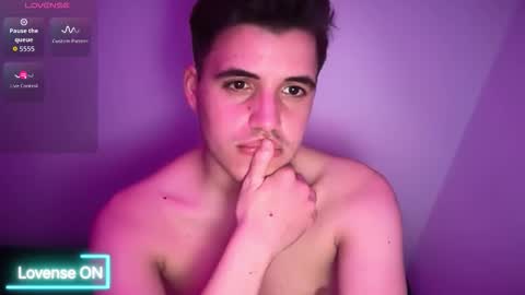 Snapshot of kevinxeuro chatting on 11/18/25, 11:26 Kevin online show from 11/18/25, 11:26