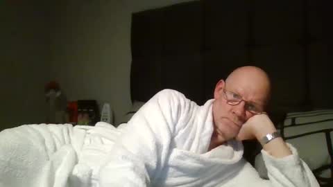 kevlooking4sez online show from 02/05/25, 12:10