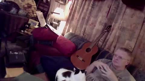 kevydaddyhubby2 online show from 11/13/25, 07:40