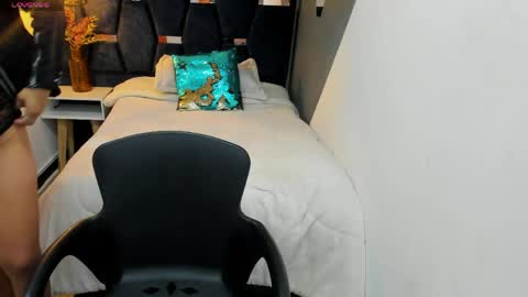 KEYLA BRUNETTE online show from 04/17/26, 11:46