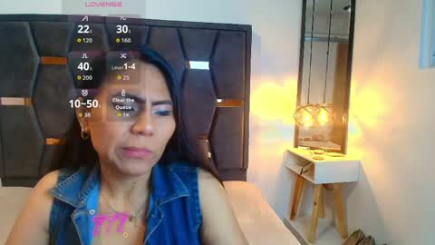 KEYLA BRUNETTE online show from 05/23/26, 11:58