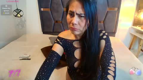 KEYLA BRUNETTE online show from 05/31/26, 12:30