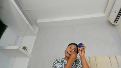 Keyla  online show from 05/13/26, 12:02