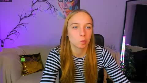 Snapshot of keylas_moan chatting on 09/22/25, 05:42 Keylas online show from 09/22/25, 05:42