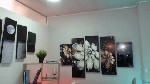 Snapshot of keylathomson chatting on 12/29/24, 03:24 Keyla online show from 12/29/24, 03:24